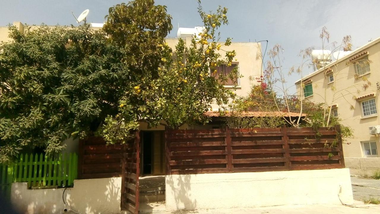 Green Patio Larnaca Luaran gambar